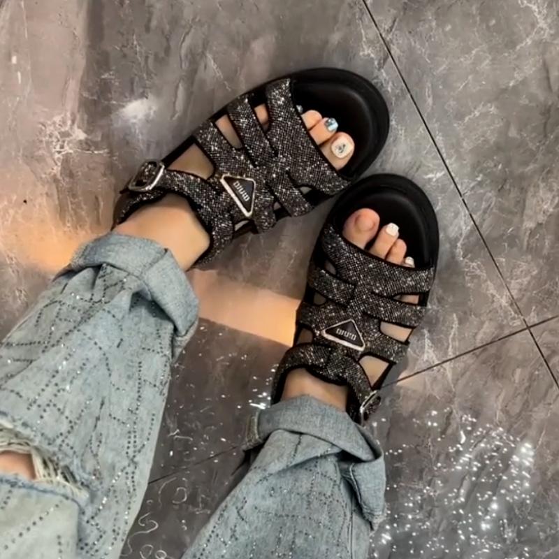 Shiny Hollow Buckle Sandals