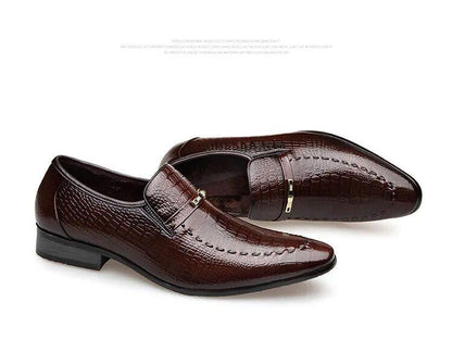 Crocodile Pattern Casual Embossed Leather Shoes