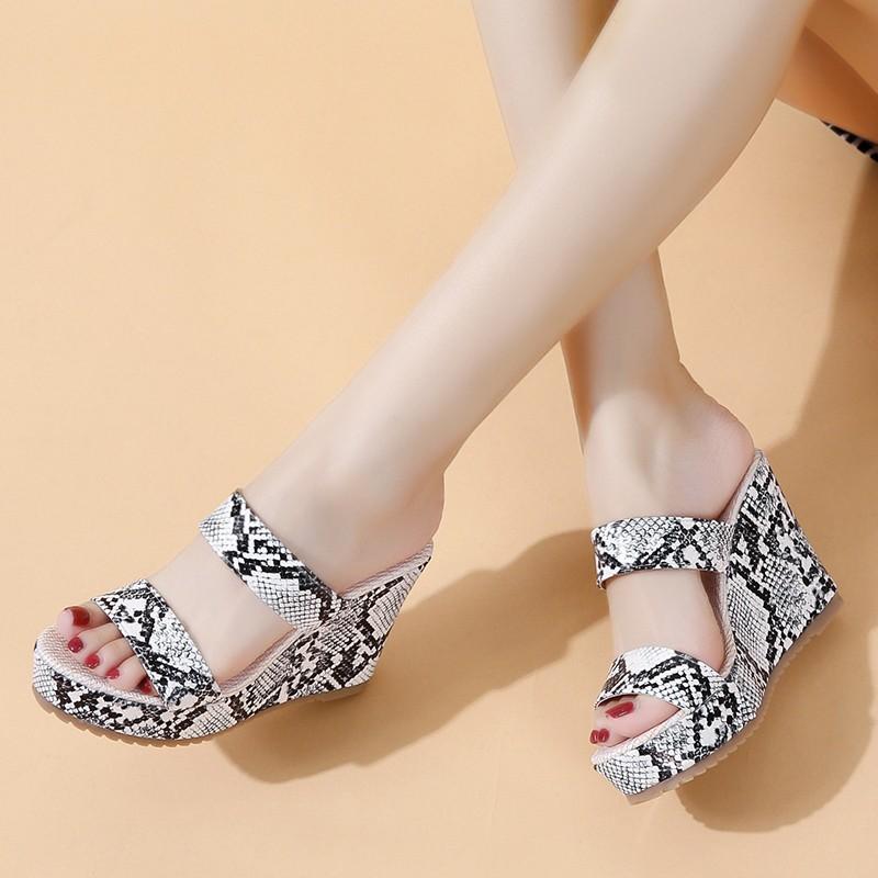 Wedge Heels Snake Prints Slippers