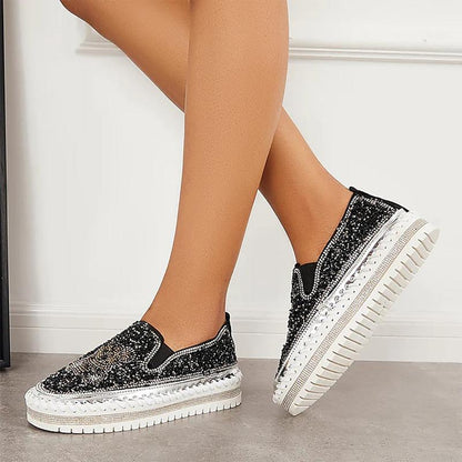 Rhinestone Sequins Bear Hand-stitched Casual Flat Shoes