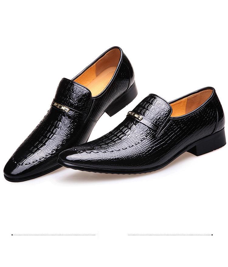 Crocodile Pattern Casual Embossed Leather Shoes