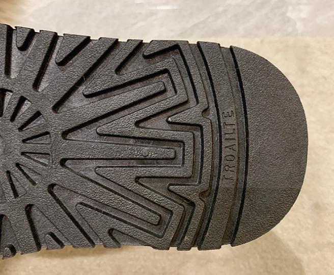 Waterproof Slip-on Warm Snow Boots