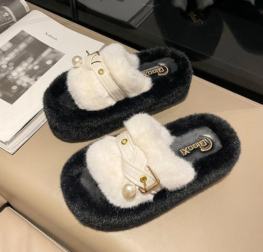 Color Matching Warm Fluffy Slippers