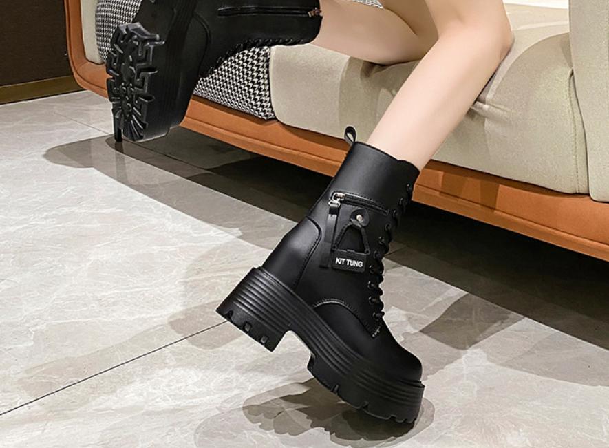 Comfortable Leather Platform Boots