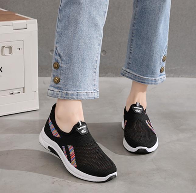 Mesh Platform Soft Sole Breathable Sneakers