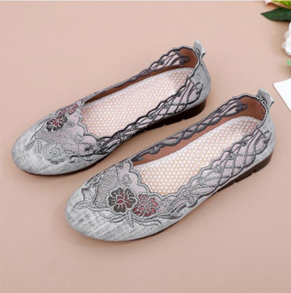 Embroidered Breathable Mesh Shoes