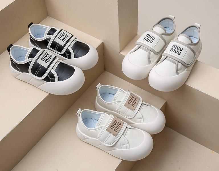 Velcro Soft Casual Shoes