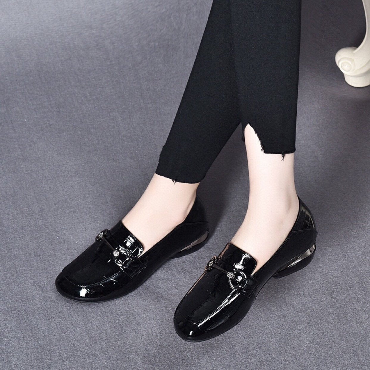 Metal Casual Soft Bottom Patent Leather Shoes