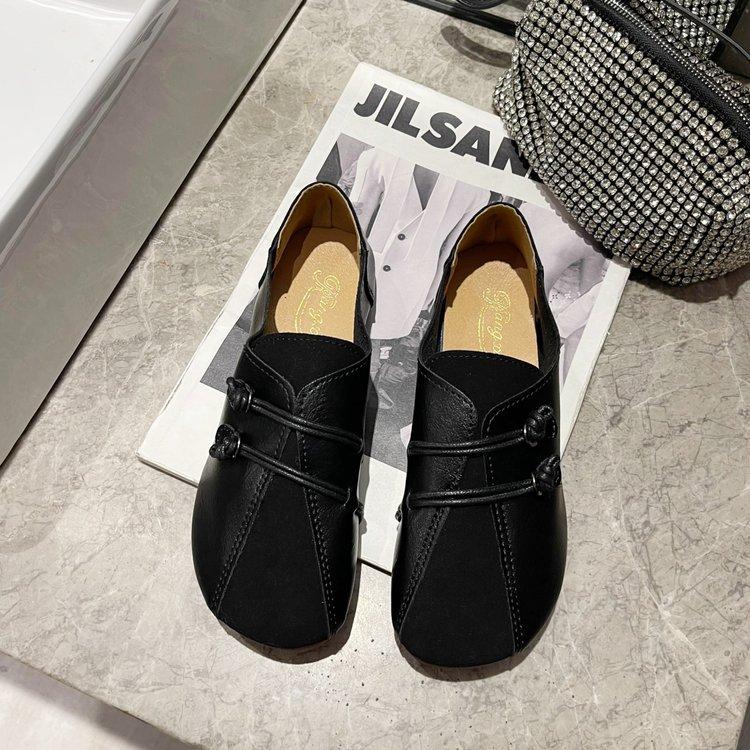 Fashion Retro Soft Sole Flat Shoes